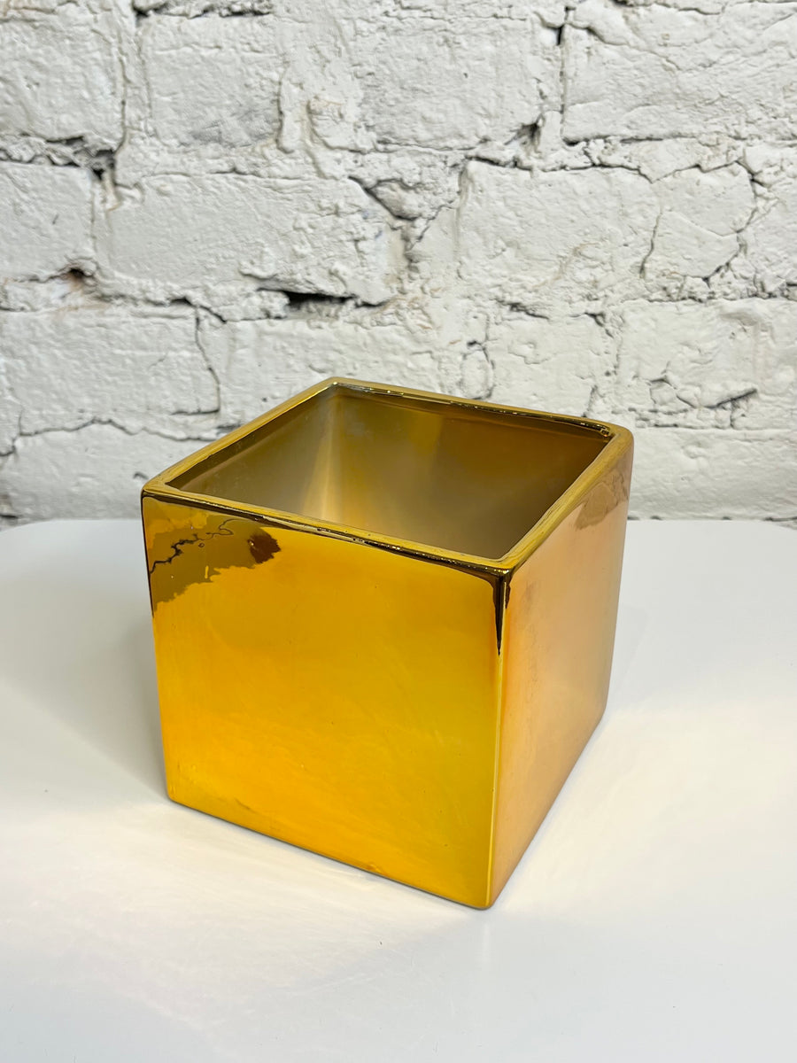 Urban Metallic Gold Pot